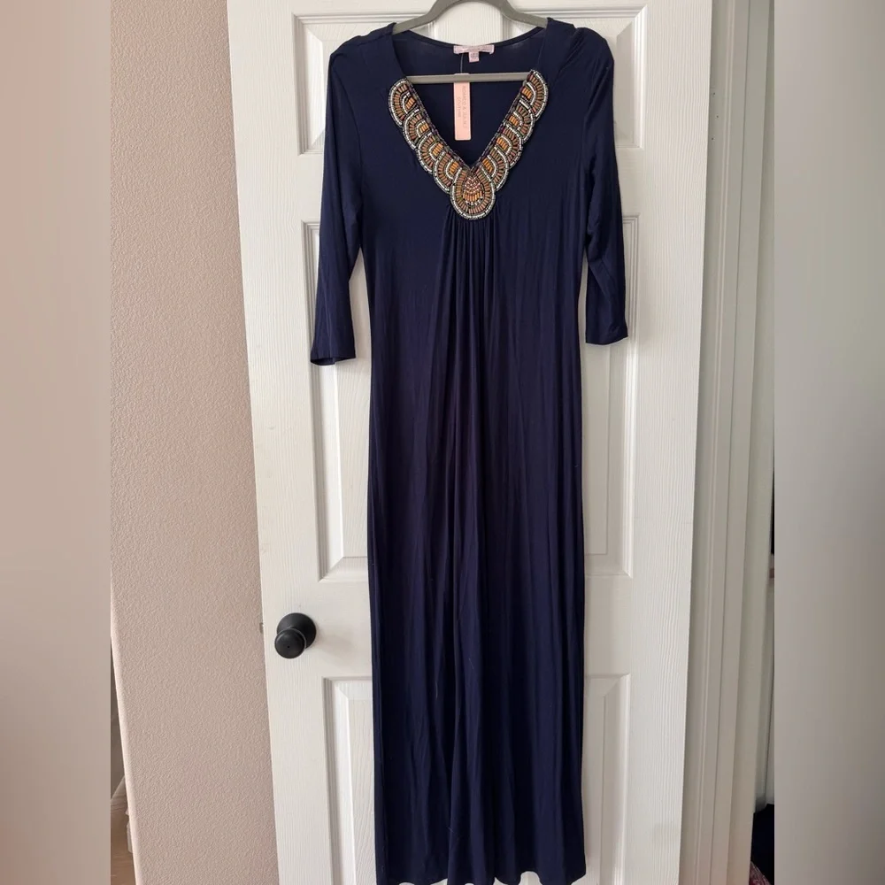 NWT ROMEO & JULIET COUTURE Navy Blue Beaded Neckline Maxi Dress size M